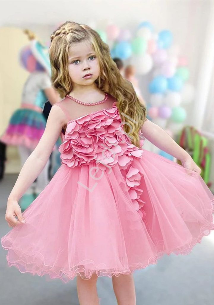 Różowa sukienka dla dziewczynki