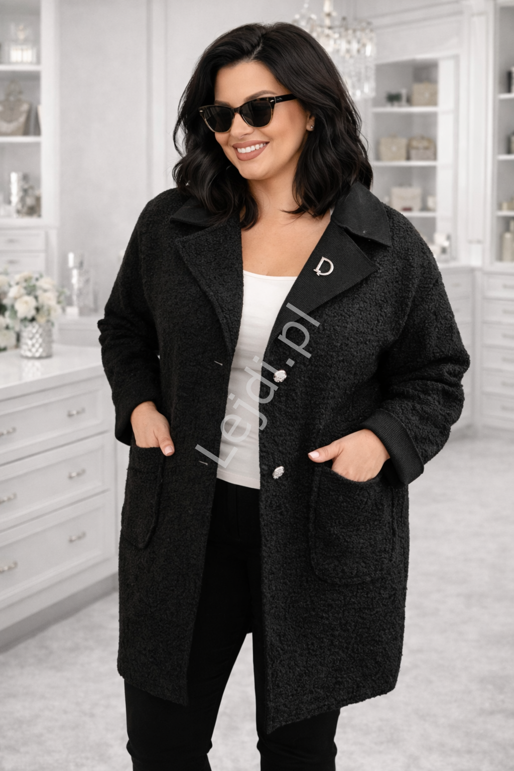 Barankowy płaszcz czarny Plus size 0257