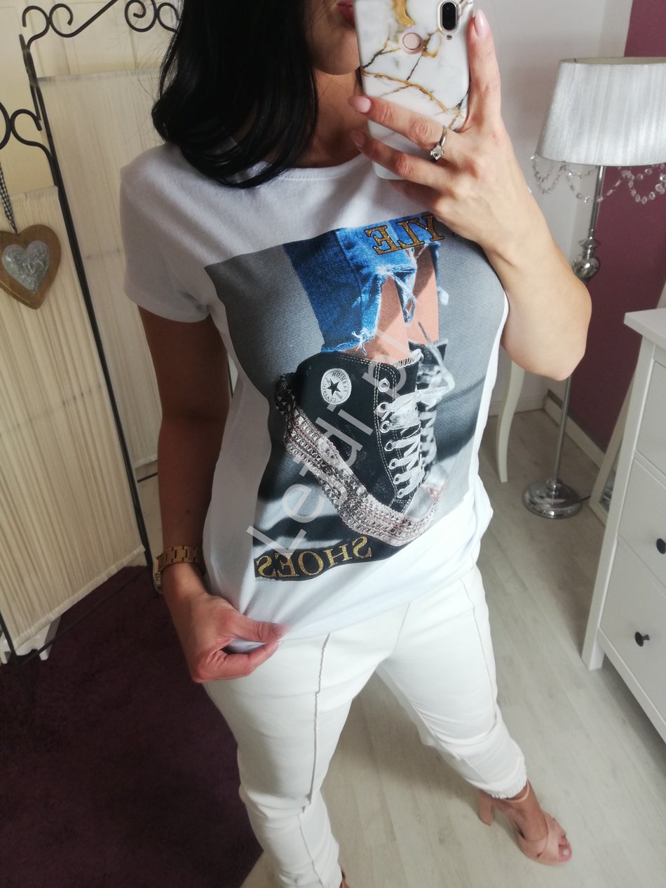 Bawełniana koszulka z trampkami, biały t-shirt shoes 