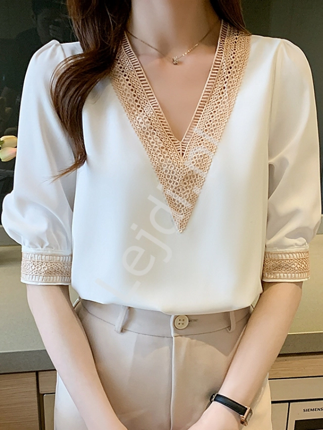 Biała elegancka szyfonowa bluzka z beżową koronką 8722