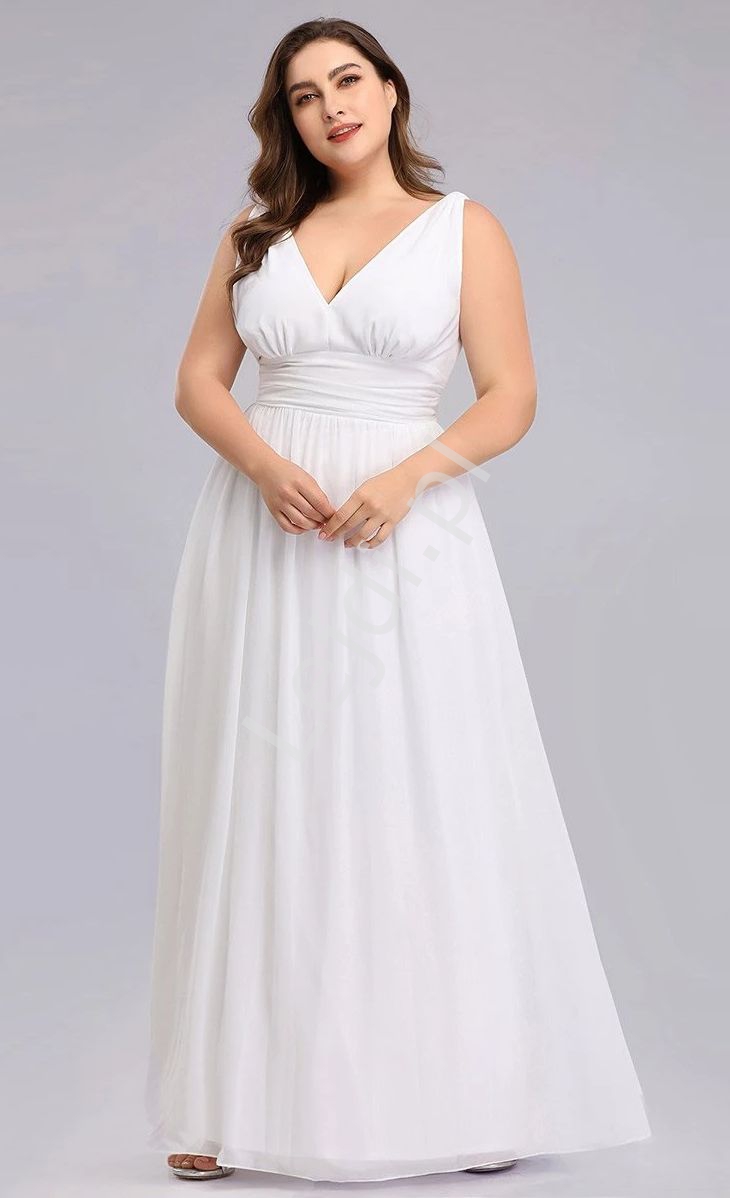 Biała ślubna sukienka plus size, wysmuklająca o kroju w literę A