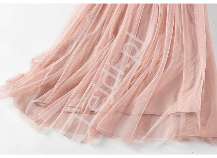 Brudno różowa sukienka letnia z zwiewną spódnicą tiulową