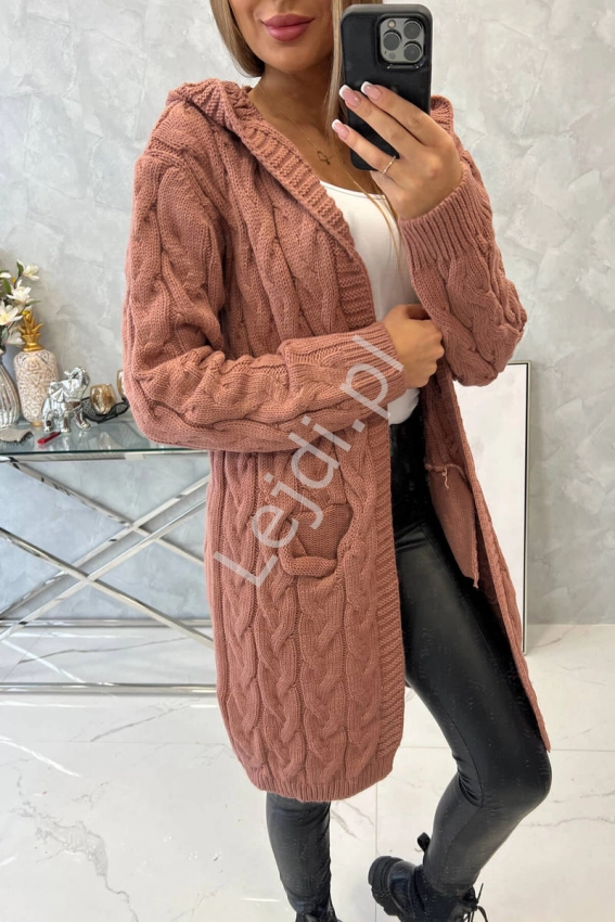 Brudno różowy sweter damski z kapturem i kieszeniami 2019-24