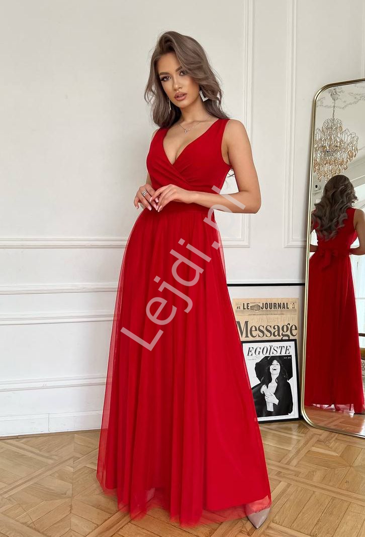 Czerwona suknia na studniówkę, wesele, sylwestra