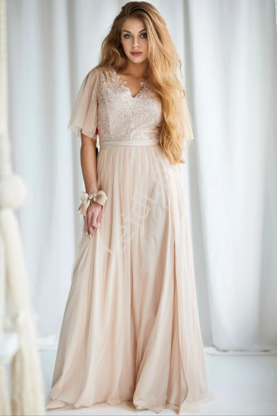 Długa beżowa sukienka rękaw motylek dla druhny, na wesele  Kendall