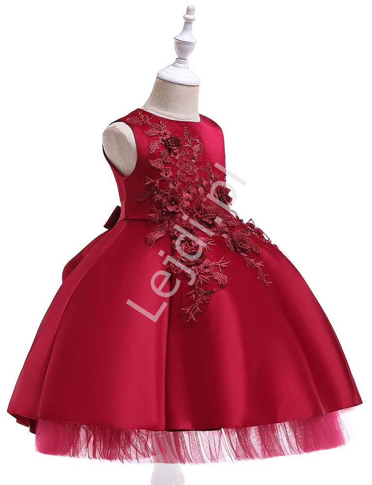 Długa sukienka w w kolorze wina zdobione haftowanymi kwiatami 3D- 5056