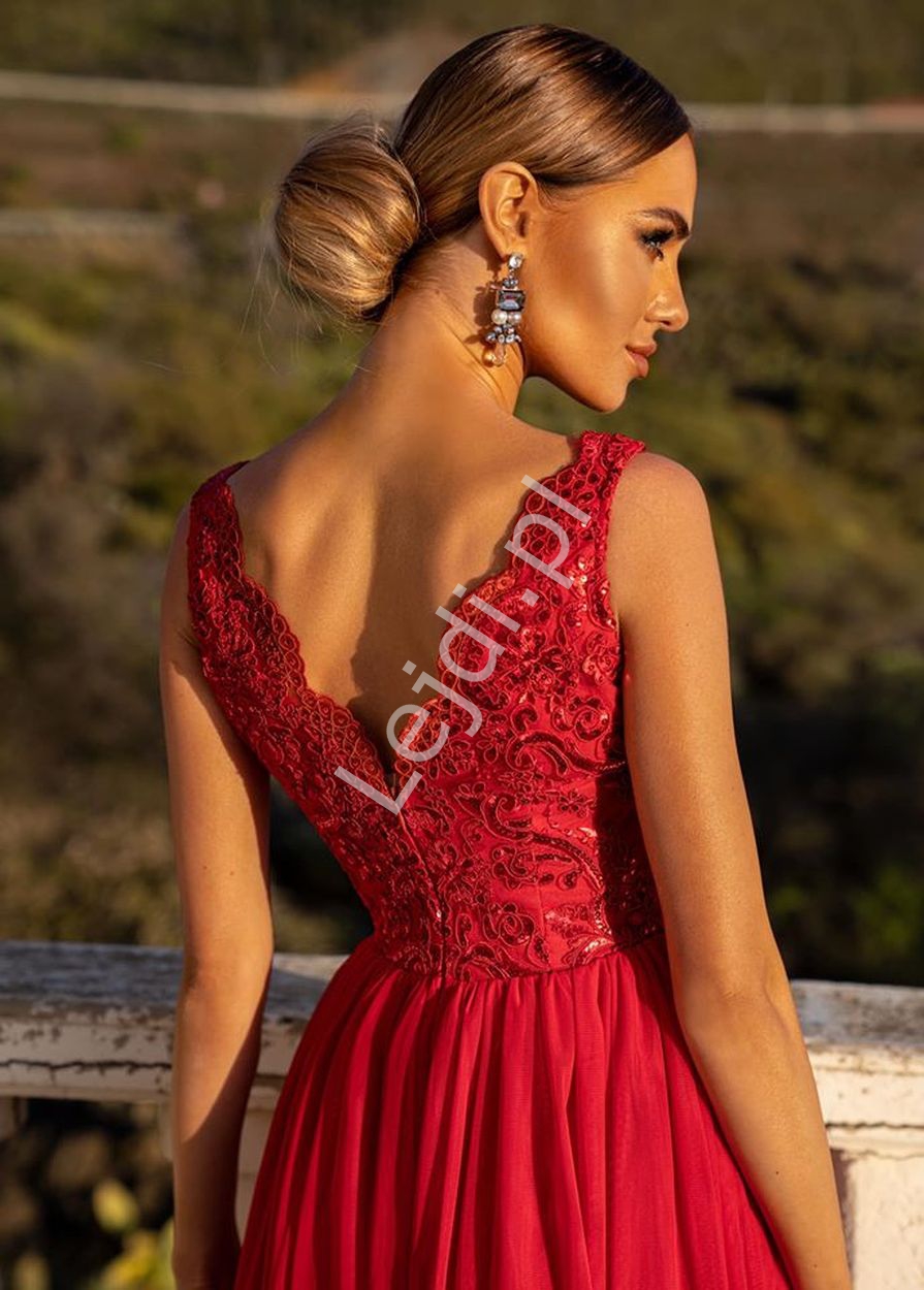 Długa tiulowa suknia wieczorowa w czerwonym kolorze, Chiara