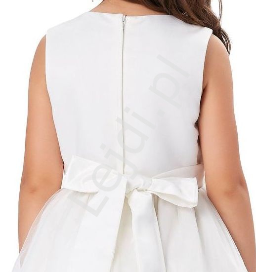 sukienki dla dziewczynek białe