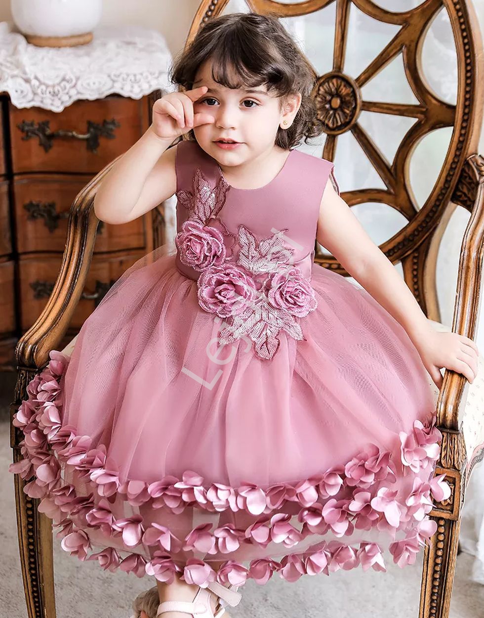Dziecięca sukienka pustynno różowa z kwiatami 3D