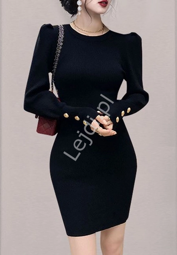 Elegancka sukienka dzianinowa w czarnym kolorze z guzikami w kolorze złota  4056