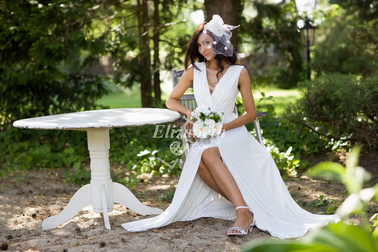 Elegancka sukienka ślubna z brokatem, Salma 