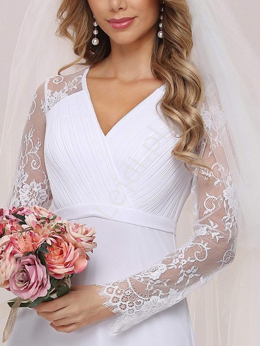 elegancka sukienka ślubna z koronkowym rękawem