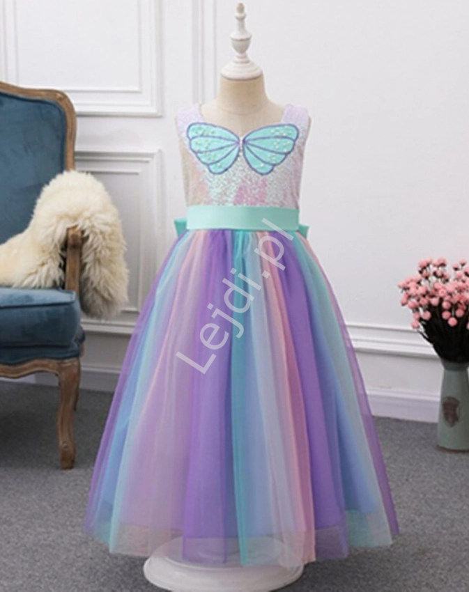 Karnawałowa sukienka z cekinami i motylkiem z sztucznymi perełkami 0719