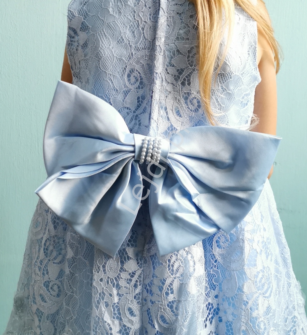 Koronkowa błękitna sukienka dla dziewczynki z perełkami 193