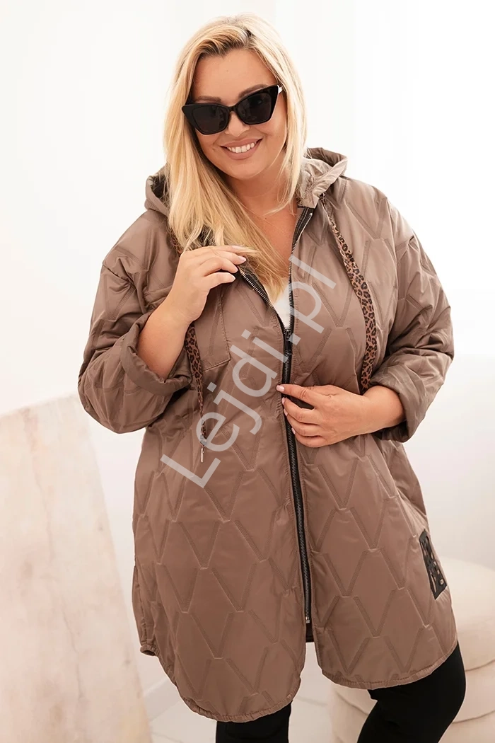 Kurtka damska pikowana Plus Size fango z napisem HOPE Best Version Of You