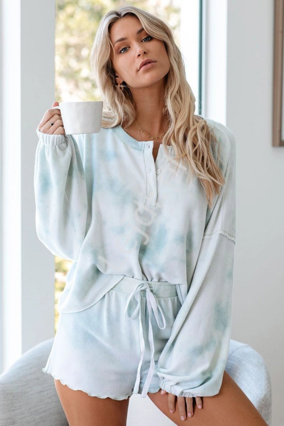 Miękka piżama damska, bluza w długi rękaw i szorty, biało błękitne 0228-04