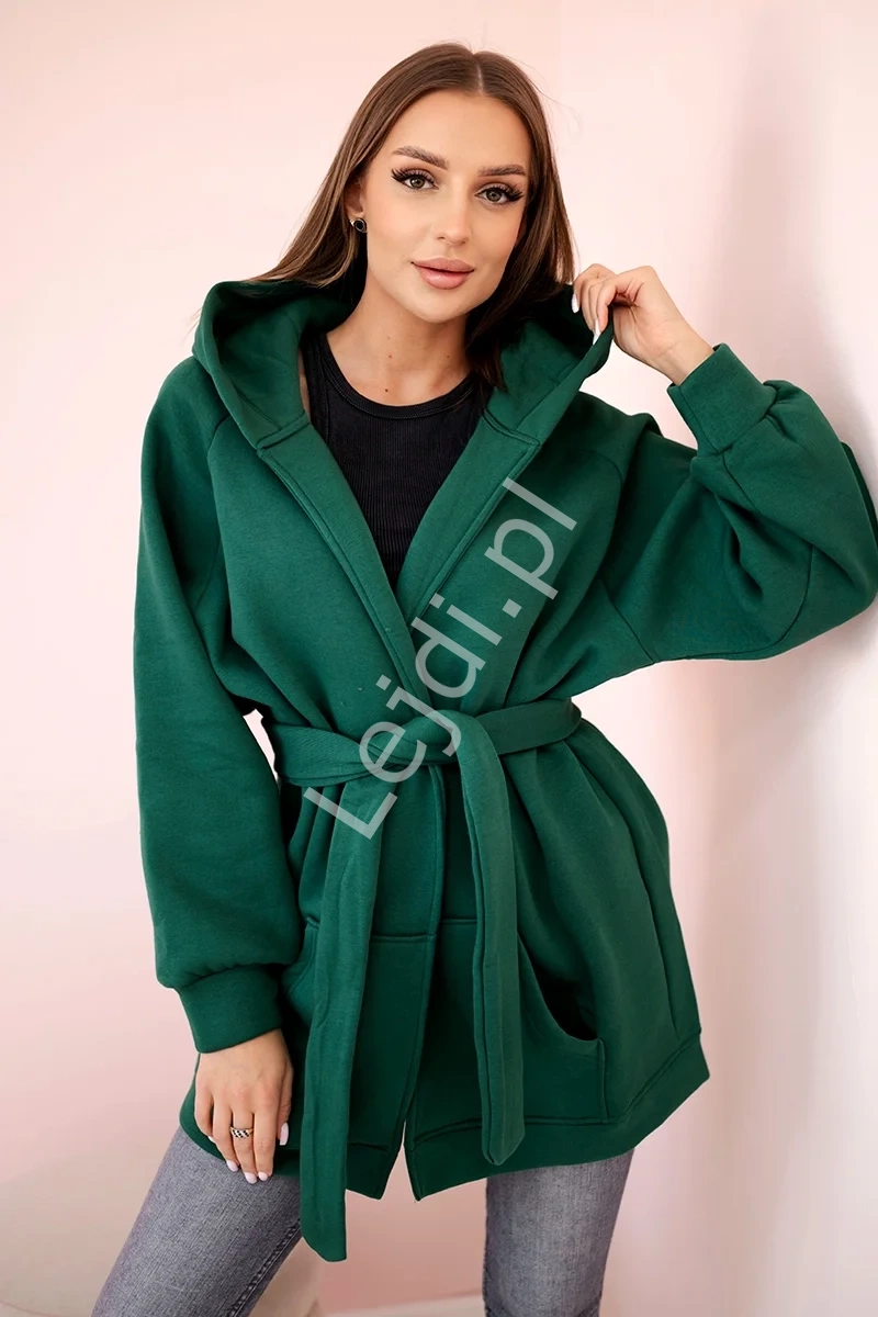 Narzutka ocieplana wiązana w pasie , dzianinowy płaszcz ciemno zielona