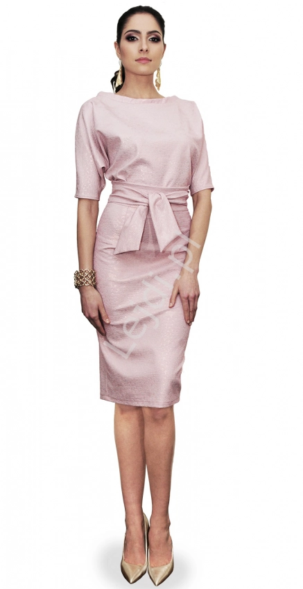 Pastelowo różowa sukienka elegancka, Polski producent, m353 