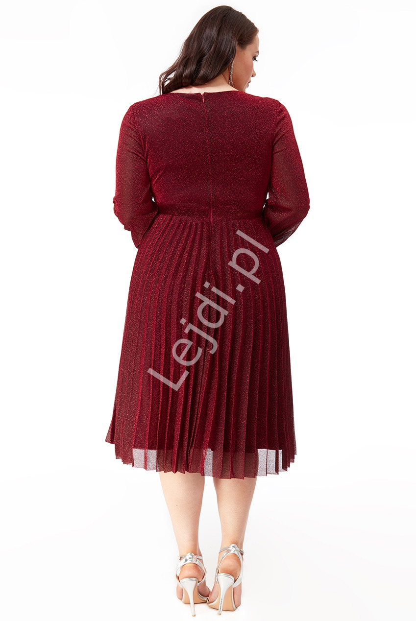 Plisowana lureksowa sukienka z mieniącymi się opiłkami Plus Size , ciemne wino 2410P