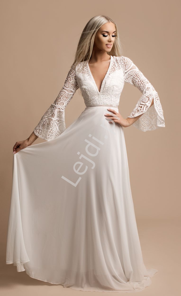 szyfonowa sukienka ślubna z koronkowym rękawem