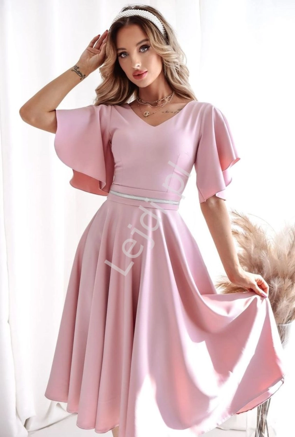 Różowa elegancka sukienka midi z rękawem ala motylek 0103