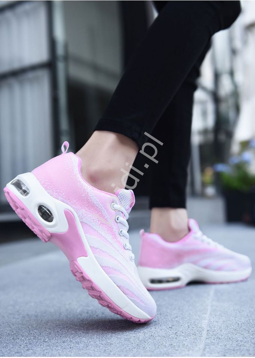 Różowo białe adidasy, sportowe buty