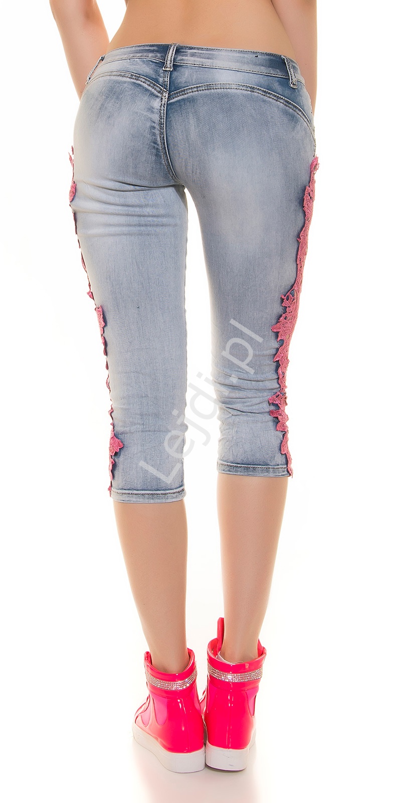 Rybaczki jeansowe z gipiurową różową koronką K600-390