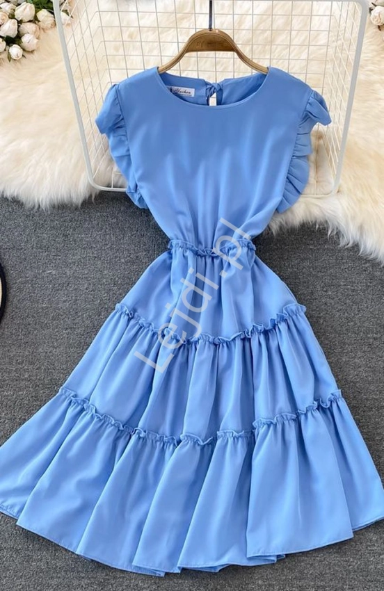 Sukienka z falbanami na spódnicy  błękitna 1084