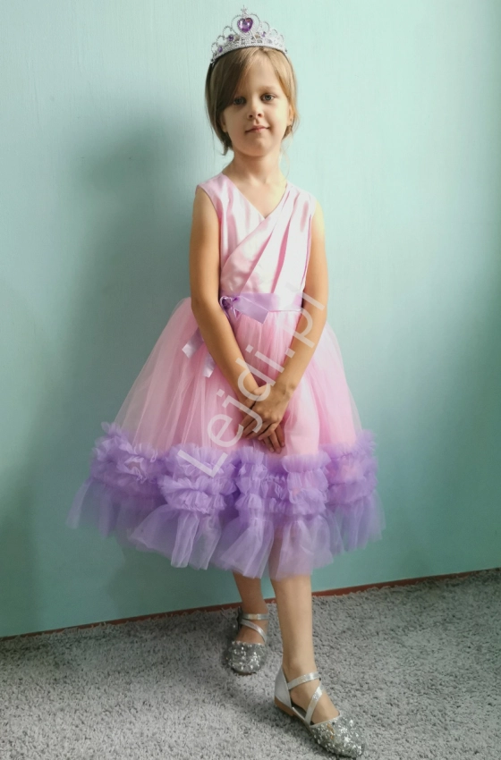 Tiulowa sukienka dla dziewczynki jasny róż  z fioletowymi falbanami 824