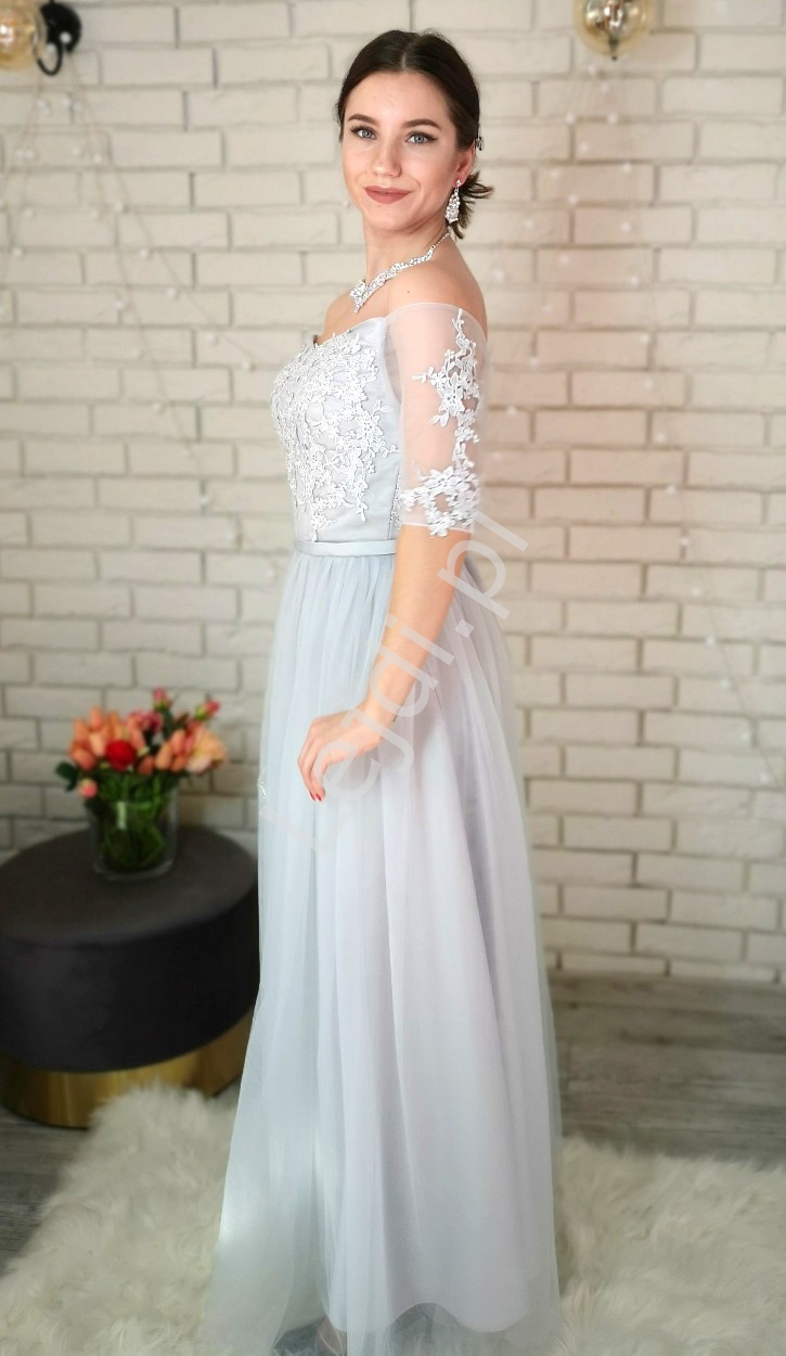 tiulowa sukienka na bal