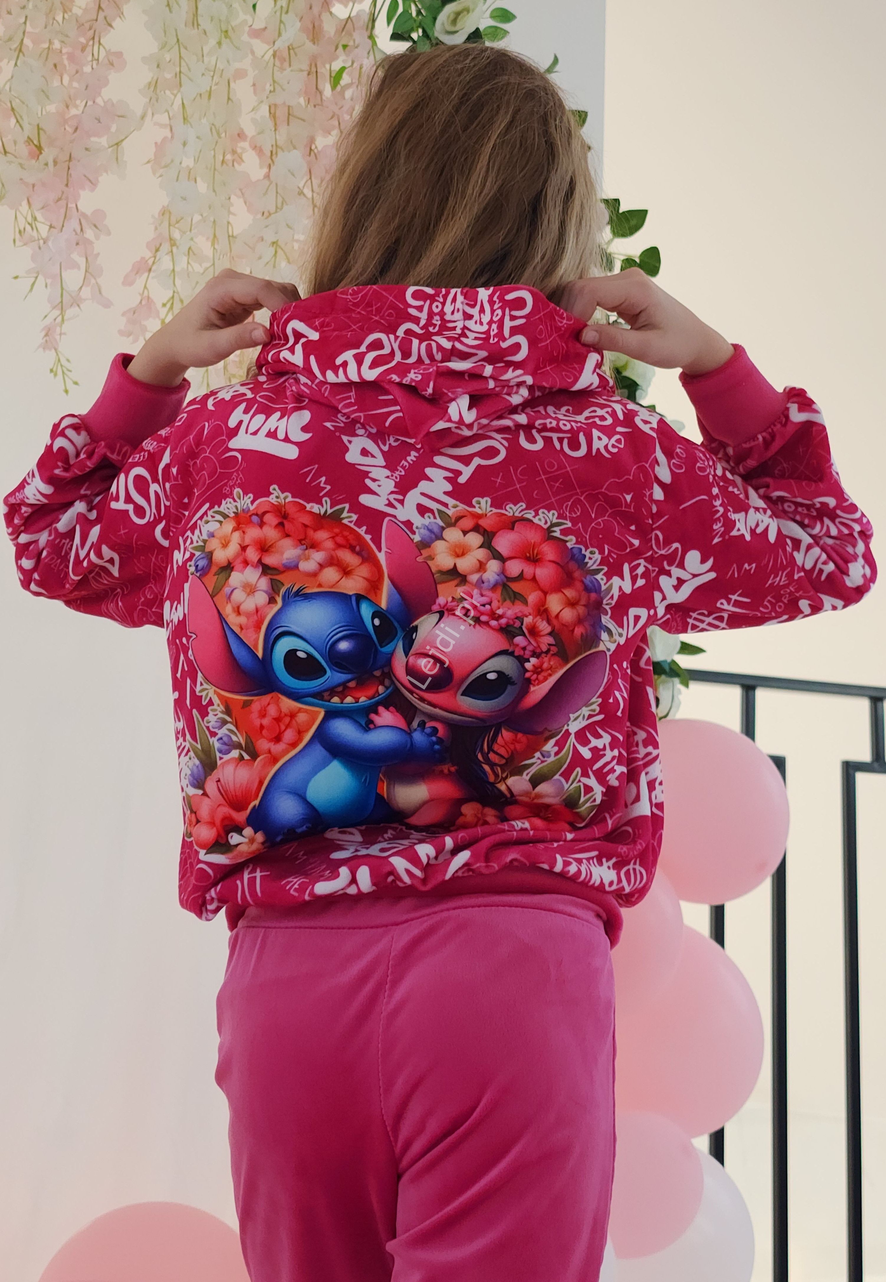 Welurowe ciemno różowe dresy dla dziewczynki Stitch
