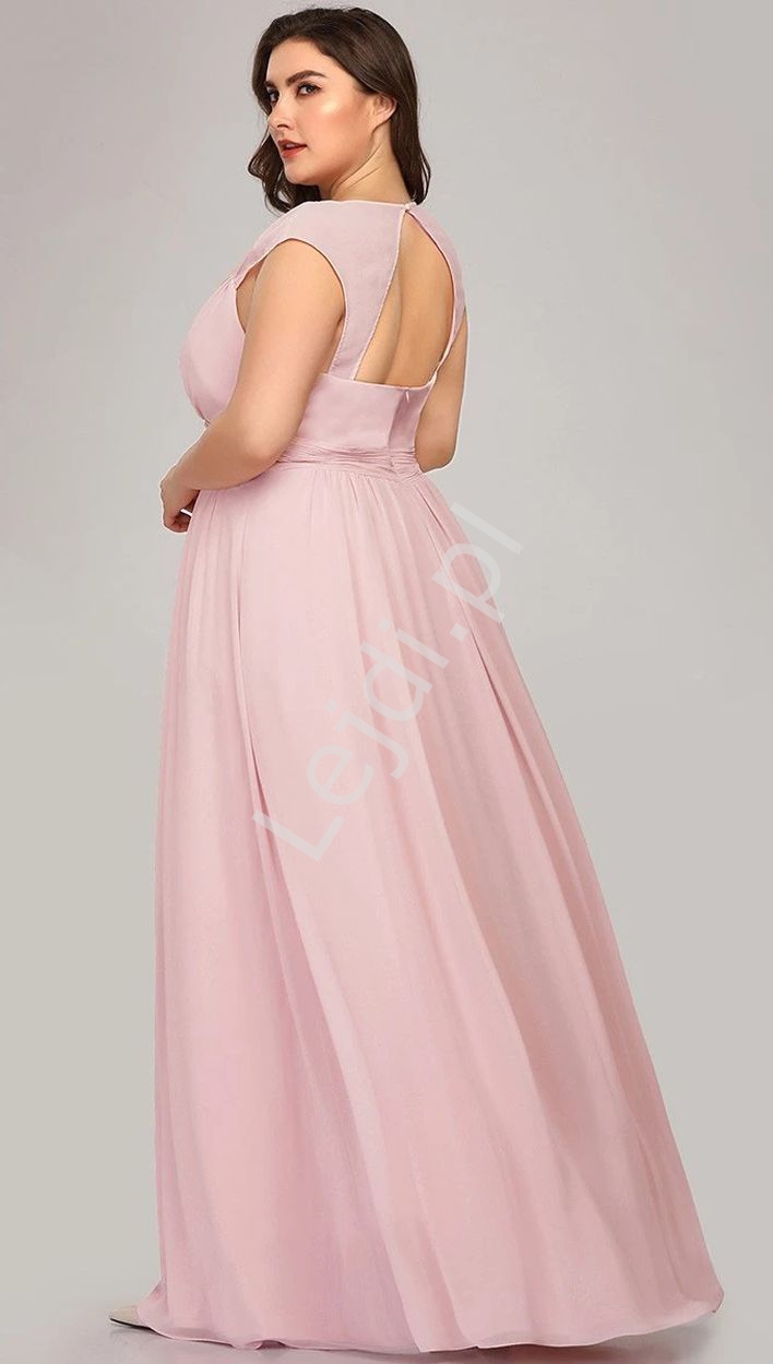 Wysmuklająca suknia plus size na wesele, dla druhny, jasno różowa sukienka z kryształkami