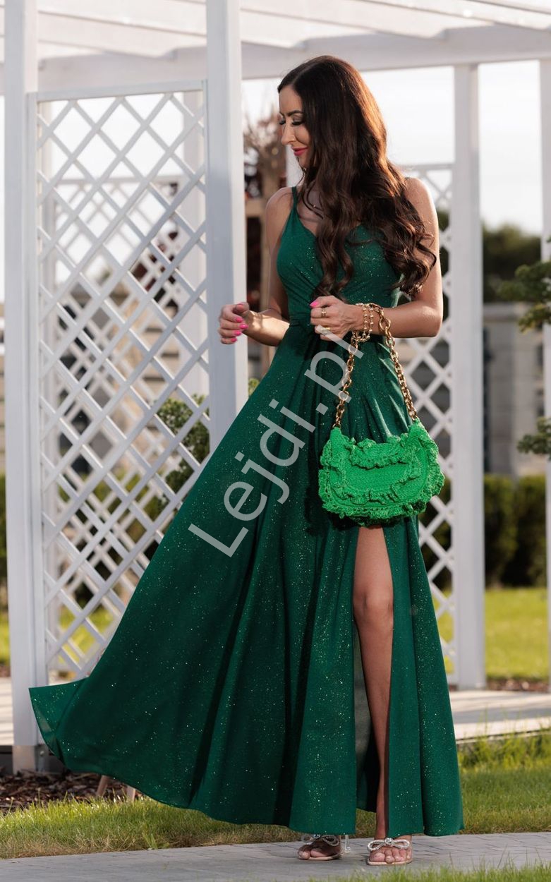 brokatowa sukienka na bal