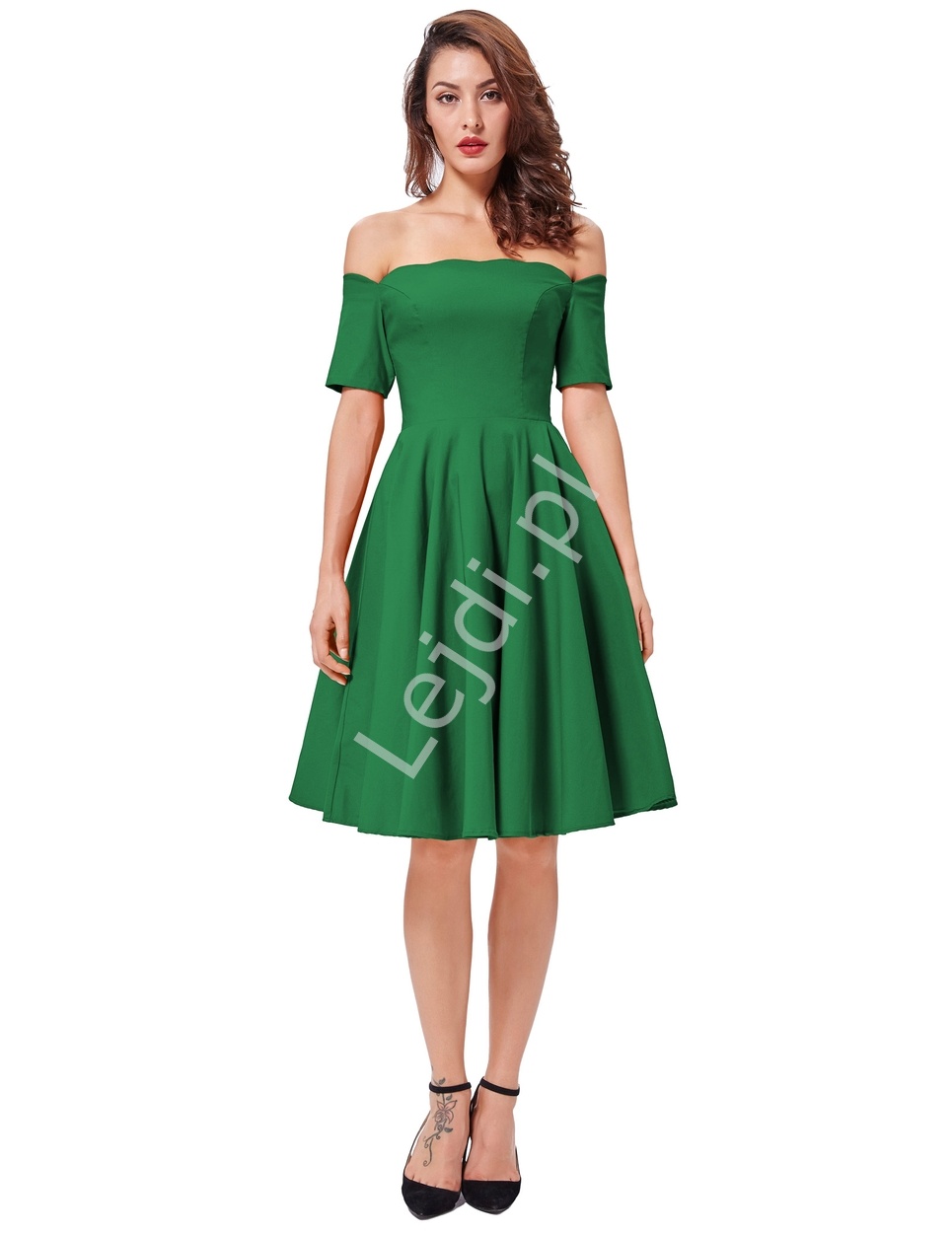 Zielona sukienka pin-up z falistym dekoltem - carmen style - Lejdi